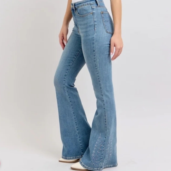 Judy Blue Denim - Judy Blue Light Blue High-Rise Flare Jeans with Bootstitch Embroidery